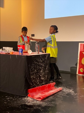 Year 4 - Science Museum (It Takes Guts Workshop)