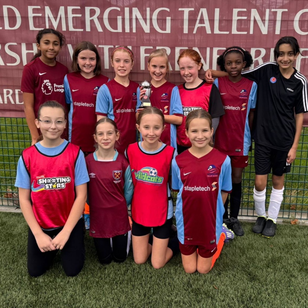 Aldersbrook Primary School - GIRLS FOOTBALL TEAM LEAGUE CHAMPIONS!